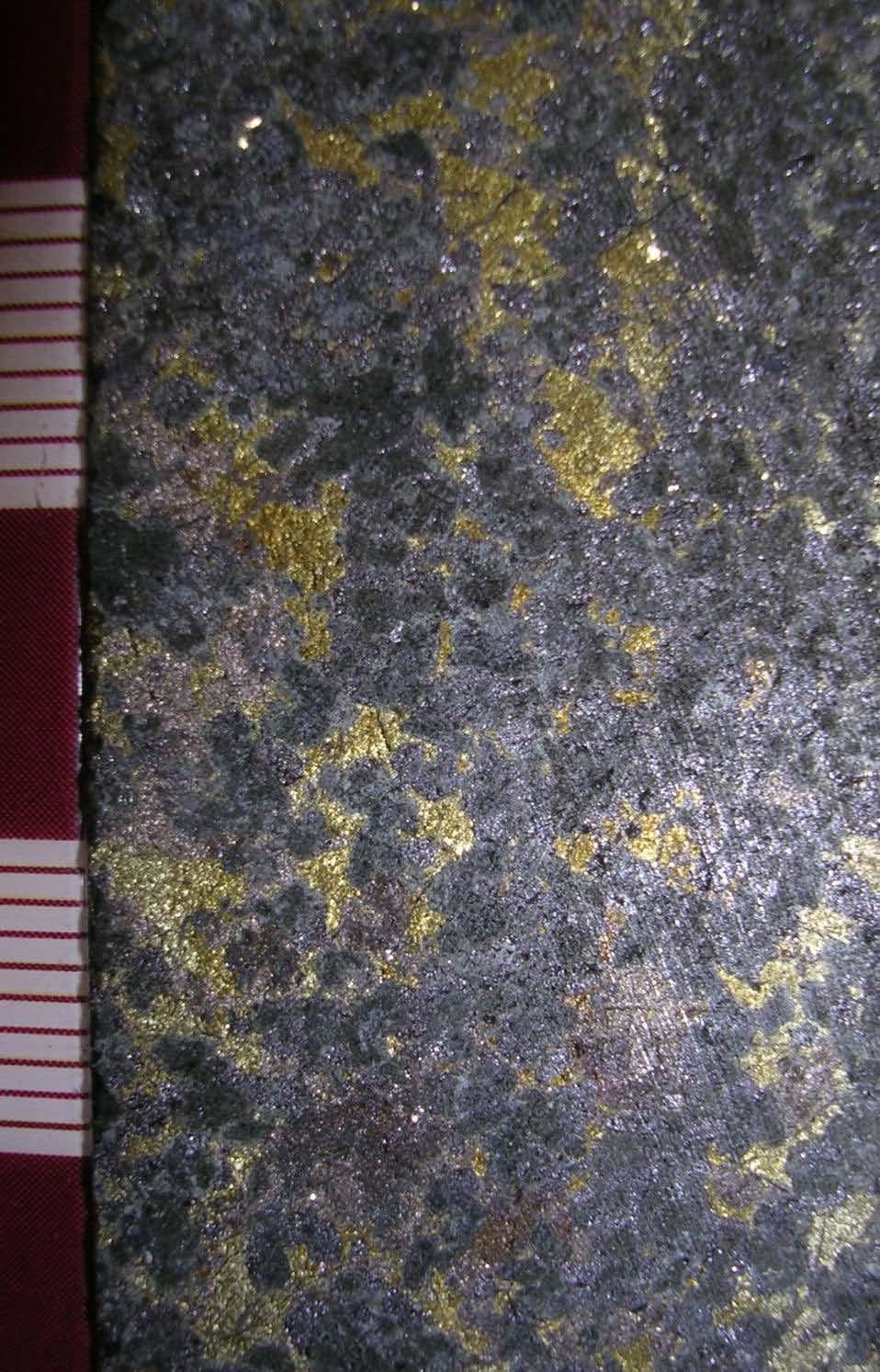 Mineralogy of Magmatic Cu-Ni Sulfide Deposits Sulfide Minerals Pyrrohotite FeS 1-x Chalcopyrite - CuFeS 2 Pentlandite - (Fe,Ni) 9 S 8 Bornite - Cu 5 FeS 4 Chalcocite - Cu 2 S Cobaltite