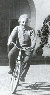 Birth of modern ( scientific ) cosmology -1905-16: Einstein formulates his theory of General Relativity Laws that describe gravity
