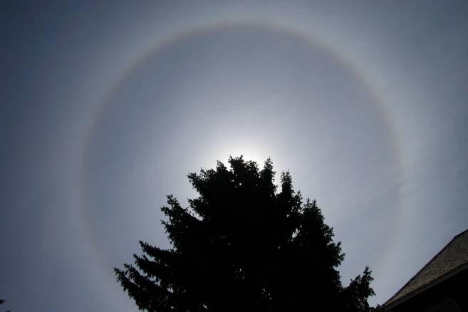 22-degree halo in ice