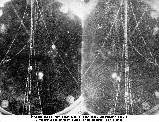 Cloud chamber picture of a small cosmic-ray shower