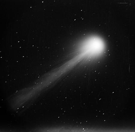 Photographies of Comets comet C/1911 O1 ( Brooks ) taken on the 25th of September