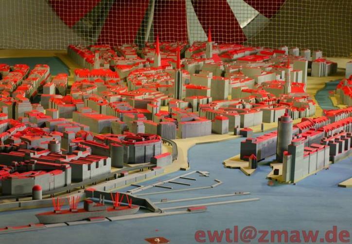 validation of local scale emergency response models The mock-up is placed in the ABL modelled by roughness elements City centre of Hamburg (left) and its