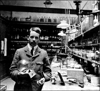 Henry Moseley In 1913, through his work with X-rays, he determined the actual nuclear charge (atomic number) of the elements*. He rearranged the elements in order of increasing atomic number.