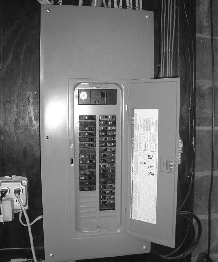 Other Points of Interest Utilities Continued Electric Circuit Breakers: Fuses: 100 amp q 200+ amp q Other: 220 Service q Location: To view the amp amount, check on the inside panel of the circuit