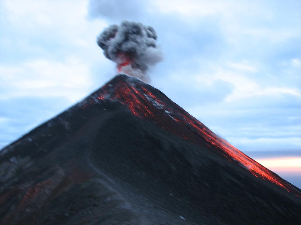 Figure 2. Photograph taken seconds after the onset of strong strombolian explosion from the summit crater of Fuego at 18:30 local time on June 26.