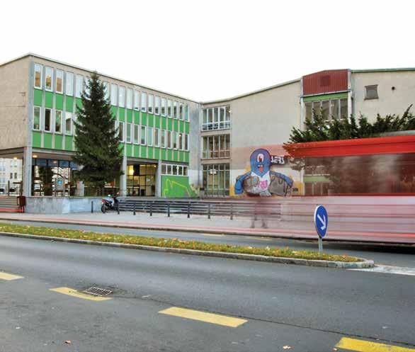Osnovni podatki o šoli Srednja elektro-računalniška šola Maribor Smetanova ulica 6 2000 Maribor