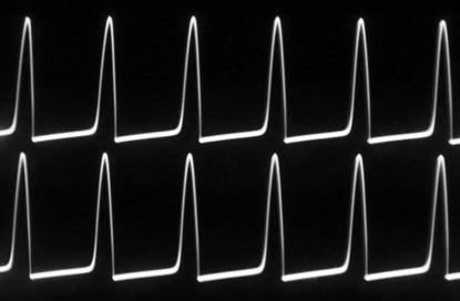 The waveforms can be inspected visually on the screen of the oscilloscope and photos can be taken, if necessary. of checking the all P = 435 pairs, the method makes use of a single measurement only.