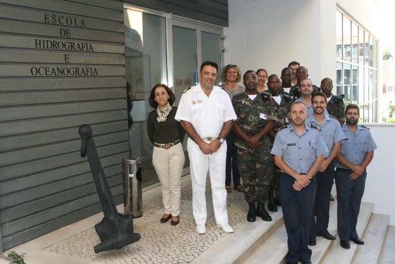 In 2015 and in 2016, IHPT received delegations of military students from the Angola Navy Academy, for training in safety of navigation and