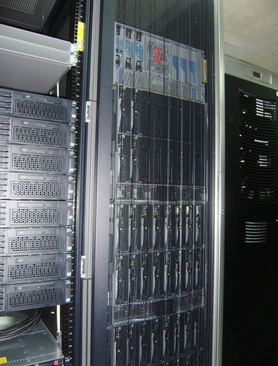 Bulgarian HPC Resources HPC Cluster at IICT-BAS 3 chassis HP Cluster Platform Express 7000, 36 blades BL 280c, dual Intel Xeon X5560 @ 2.