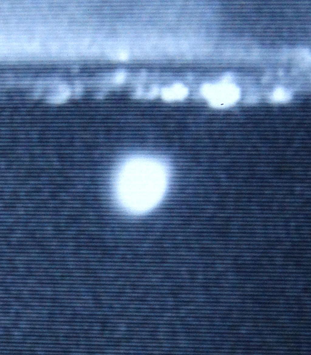 The fluorescence imaging technique using digital CCD camera and image processing software was used to estimate the number and temperature of the atom cloud in the MOT.