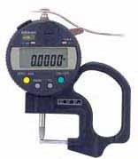 Thickness Gages SERIES 547, 7 Tube thickness measurement 547-361 7360 Inch/ Digital Type Range Resolution Accuracy Measuring force Indicator 0 -.47 / 0-10mm 547-561.0005 /0.01mm ±.001 1.