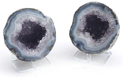 Geodes Sedimentary Features Forms when a rock is hollowed by mineral-rich water and then the water evaporates.