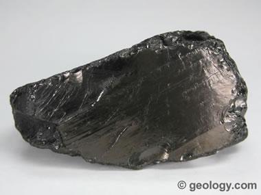 Coal Organic Sedimentary Rock Most coal ( soft coal /bituminous) is sedimentary (typically has bright and dull bands) Hard coal