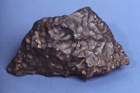 4% of all meteorites are iron meteorites (with