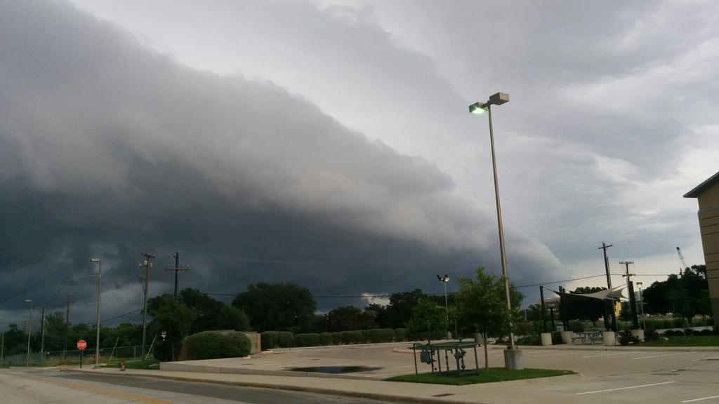 Photo of a gust front approaching
