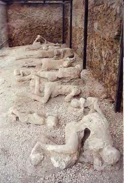 Pompeii and Herculaneum The pyroclastic flows hit the towns at 100 mph with temperatures up to 932 F