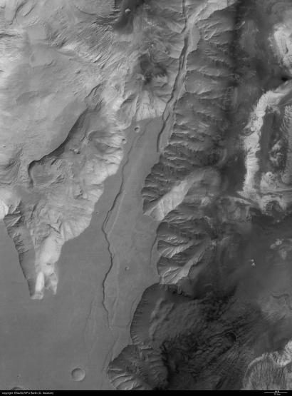 Mars Express Walls of Candor Chasma Part of
