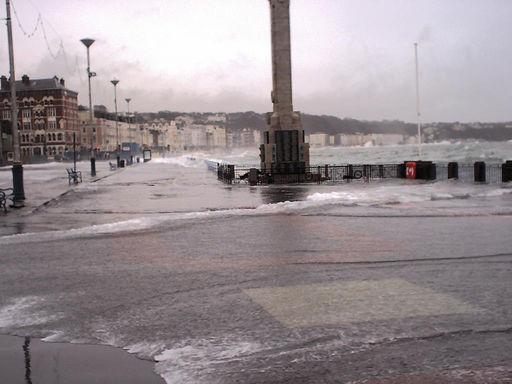 Floods in the Irish Sea 2002