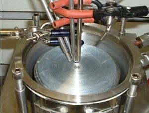 Spinning disc reactor Rotation to 10,000 rpm; used for food processing & chemical