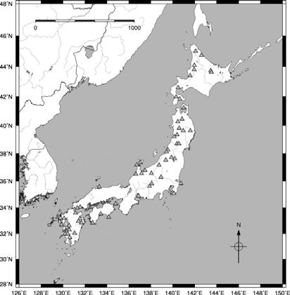 Figure 2. Location of the selected sites of the Japanese KiKNet network. On the left the 220 soft sediment sites, and on the right the 59 stiff-soil and rock sites. 2. THE CALIBRATION DATABASE: THE JAPANESE KIK-NET STRONG-MOTION NETWORK 2.