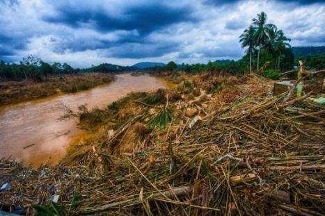 Big Flood 2014 > Landslides + Floods