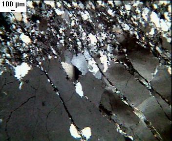 quartz clasts, TL, 2N. + seri Recrystallise d quartz Fig. 6.4 (26).