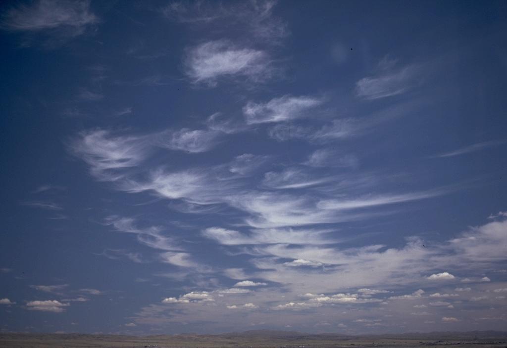 Cloud Types Cirrus: wispy feathery hooked ends only