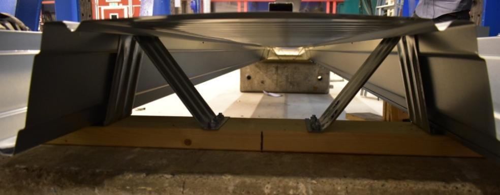 Figure 3.4. Trapezoidal profile for the experiment For the support, the sheets are fixed to the 150-mm long support cleats at the ends and at the mid-support.