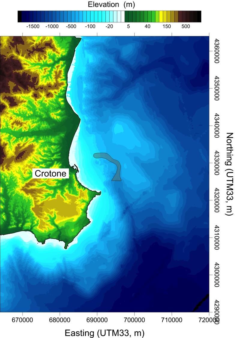 Tsunami simulation INITIAL CONDITION: LANDSLIDE The Ionian Calabrian Margin is characterized by many scars and canyons, which testifies a marked attitude to mass mobilization (Ceramicola et al.