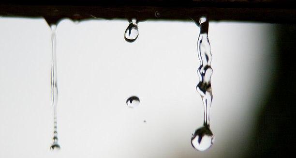 How fast does a raindrop fall?