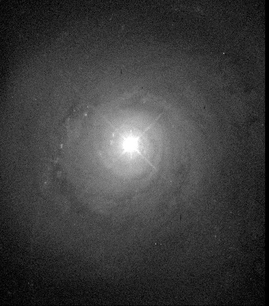 HST Image of NGC5548 NGC5548 V = 13.7 M V = -20.