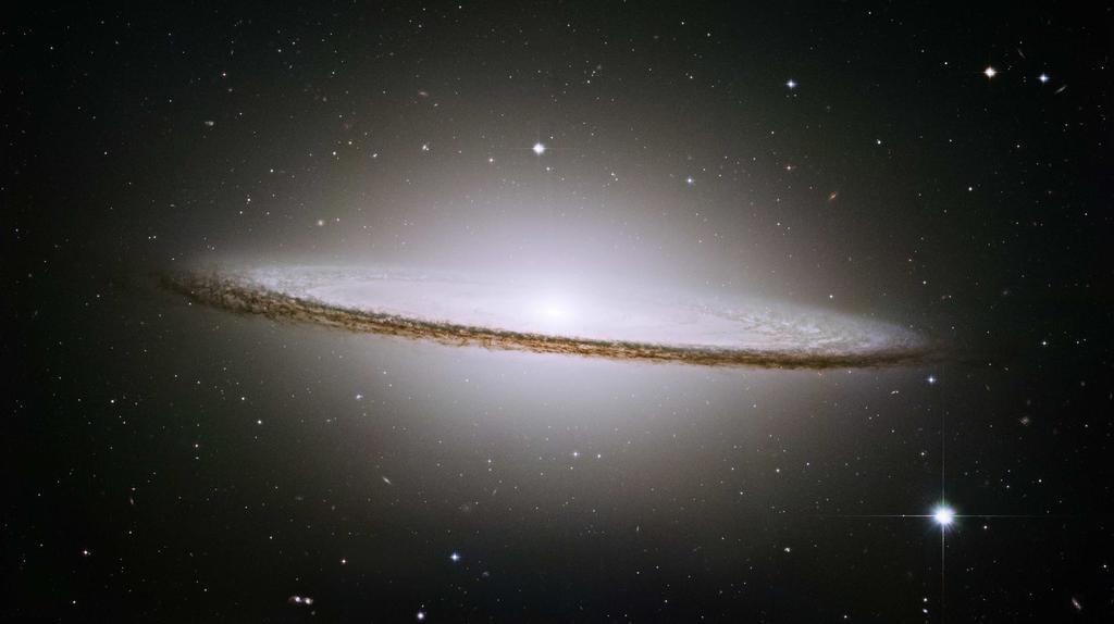 Motivation How thick is the thickest part of NGC 4594?