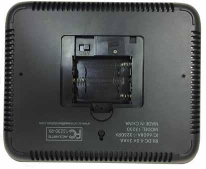 Features & Benefits 5 3 4 BACK OF DISPLAY UNIT. Reset Button Full reset to factory defaults.. Battery Compartment 3. Intelli-Time Clock Battery Compartment See page. 4. A-B-C Switch ID code that must match sensor s A-B-C switch to ensure units synchronize.