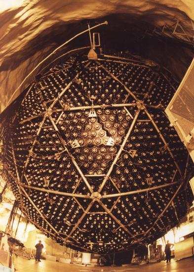 Discovery Era in Neutrino Physics: 1998 -