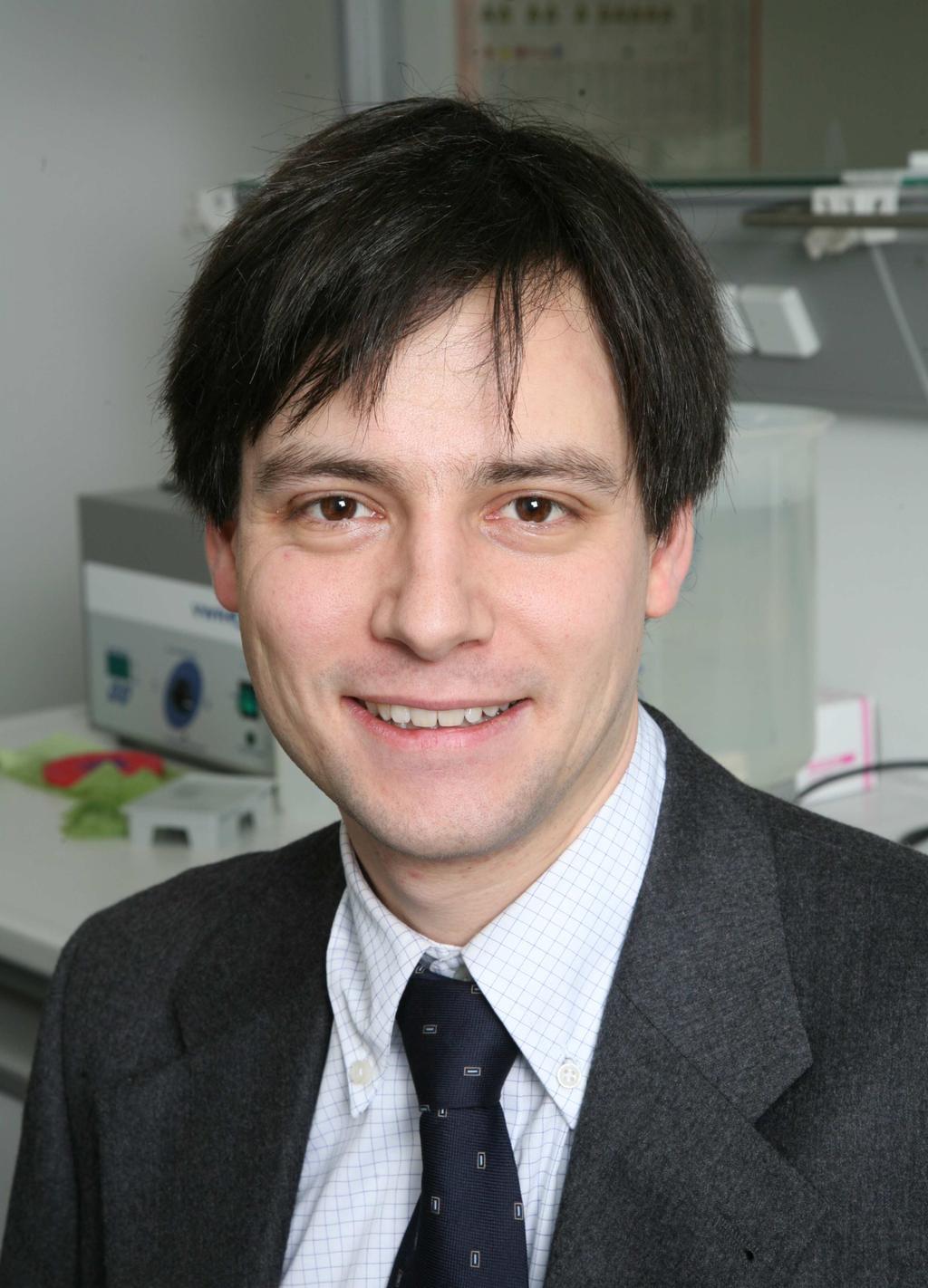 Jörg Hackermüller received his PhD in hemistry from. Vienna in 2004.