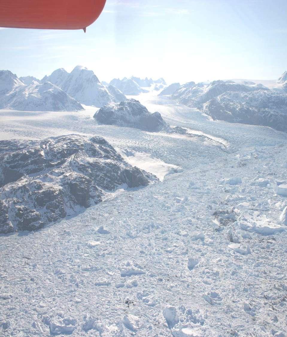 Greenland ice streams speed up and
