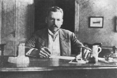 Smoluchowski :, 1872-1917 A lecture by Professor Peter Hänggi