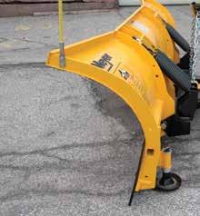 Perfect for clearing streets, parking lots or cul-de-sacs in just one pass.