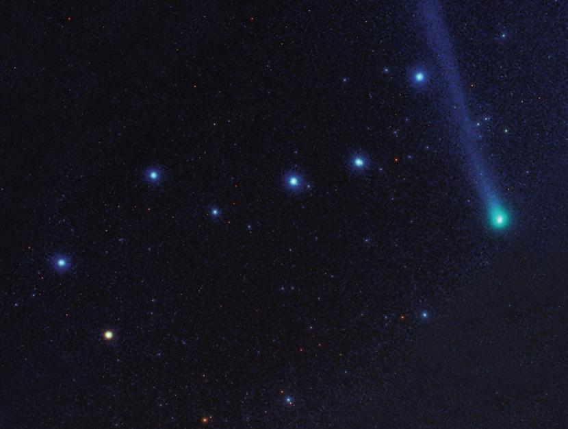 33 Comet Hyakutake, shown to the right of the Big Dipper, had a close encounter with Earth in 1996, when it passed within 9.3 million miles of the planet.