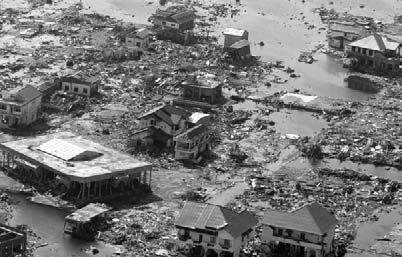 Epicenter of the 2004 earthquake that produced a tsunami The 2004 Indian Ocean tsunami washed away much of Banda Aceh, Indonesia. Table of Contents The Indian Ocean Tsunami.............. 4 History of Tsunamis.