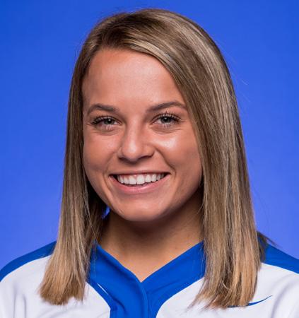 PRIDEMORE S CAREER HIGHS hannah pridemore 12 RFr. UTL R/R 5-4 LITHIA, FLA. NEWSOME HS HIGHLIGHTS AND NOTABLES Played in 31 of Duke s 55 games, including drawing 12 starts.