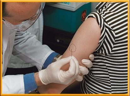 3 Viruses Fighting Viruses Vaccines are used to prevent disease.