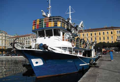Fishing Limits Easier to Enforce With ArcGIS Tracking Fishing Vessels Supports EU Sustainable Fishing Policy Croatia is using ArcGIS to monitor the location and activity of its fishing fleet.