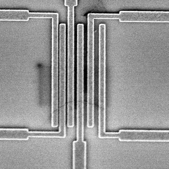 Nanotube FET