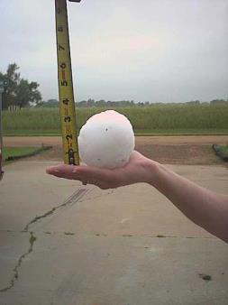 Thunderstorm-derived Hail Thunderstorm Stages Cumulus stage: no