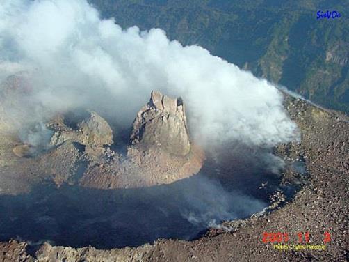 Bernard Kelud lava dome (2008) Photo