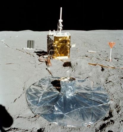 Seismology continued seismic monitoring needed, since: deep moonquakes have fixed positions and show periodic activity = > new moonquake data can be inverted together with the old Apollo ALSEP data
