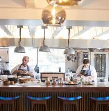It s run by luxury private island specialist Neil Wager, who has over For our first Christmas - nestled in the heart of St Katharine Docks, we are going all out with festive decorations and a