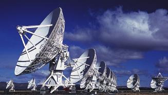 001 arcseconds for radio light The twin Keck telescopes can also be an