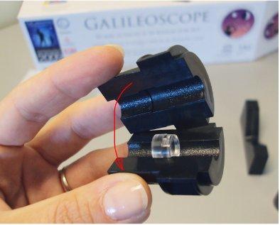 Joining the auxiliary 18X eyepiece barrels The first component to be assembled for the Barlow lens is the 18X eyepiece.